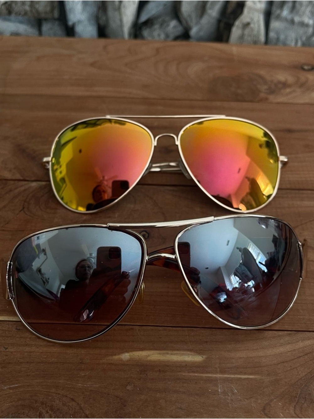 Pair of 2 Fashion Sunglasses Aviator & Mirrored Gold &‎ Smoke Lenses Preowned